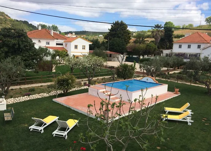 Quinta Ribeira Do Labrador - Lisbon West Wine Route Alojamento de Turismo Rural Alenquer